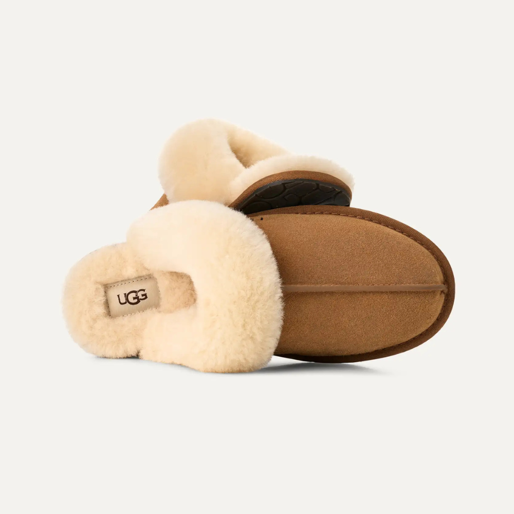 UGG- Cozy Scuffette II