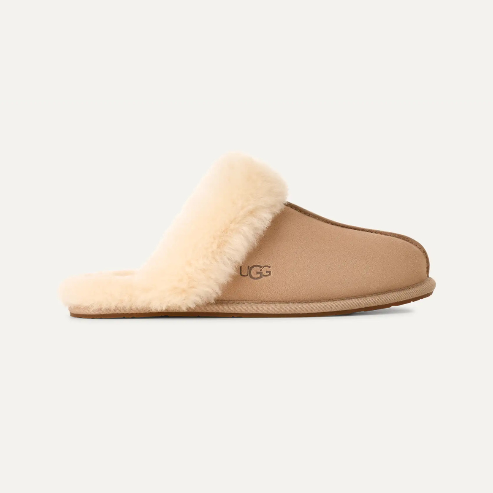 UGG- Cozy Scuffette II